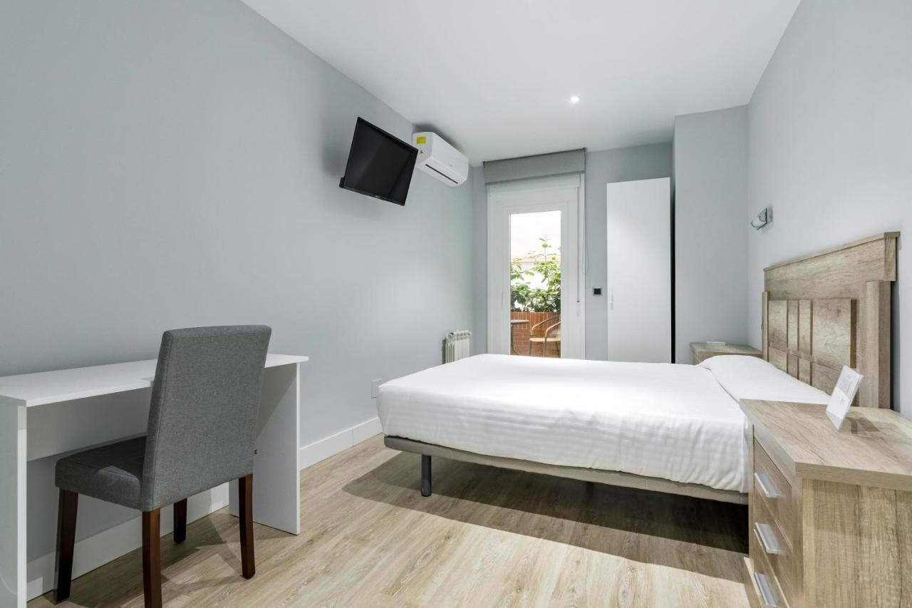 Hostal Los Angeles Madrid Dış mekan fotoğraf